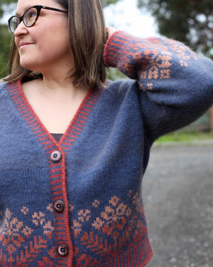 Louie & Lola Yarns Alma Cardigan Fade Kit - Denim & Salmon Run