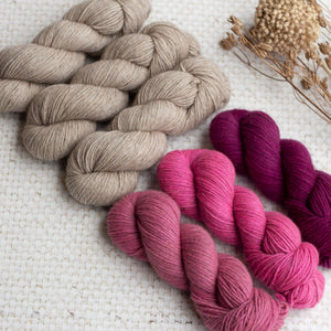 Louie & Lola Yarns Alma Cardigan Fade Kit - Natural & Aurora Australis