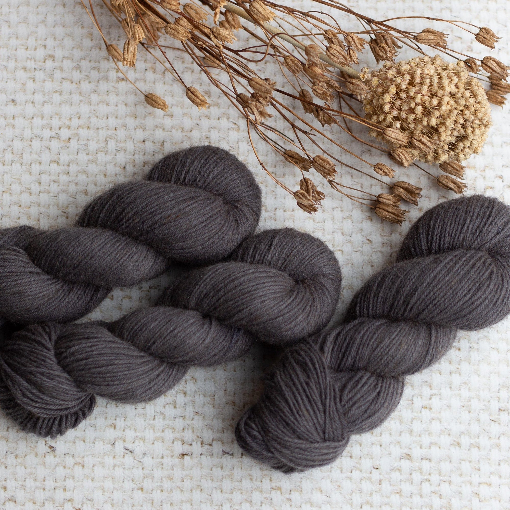 Louie & Lola Yarns Alma Cardigan Kit - Charcoal & Natural