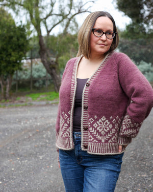 Louie & Lola Yarns Alma Cardigan Kit - Pinot & Natural